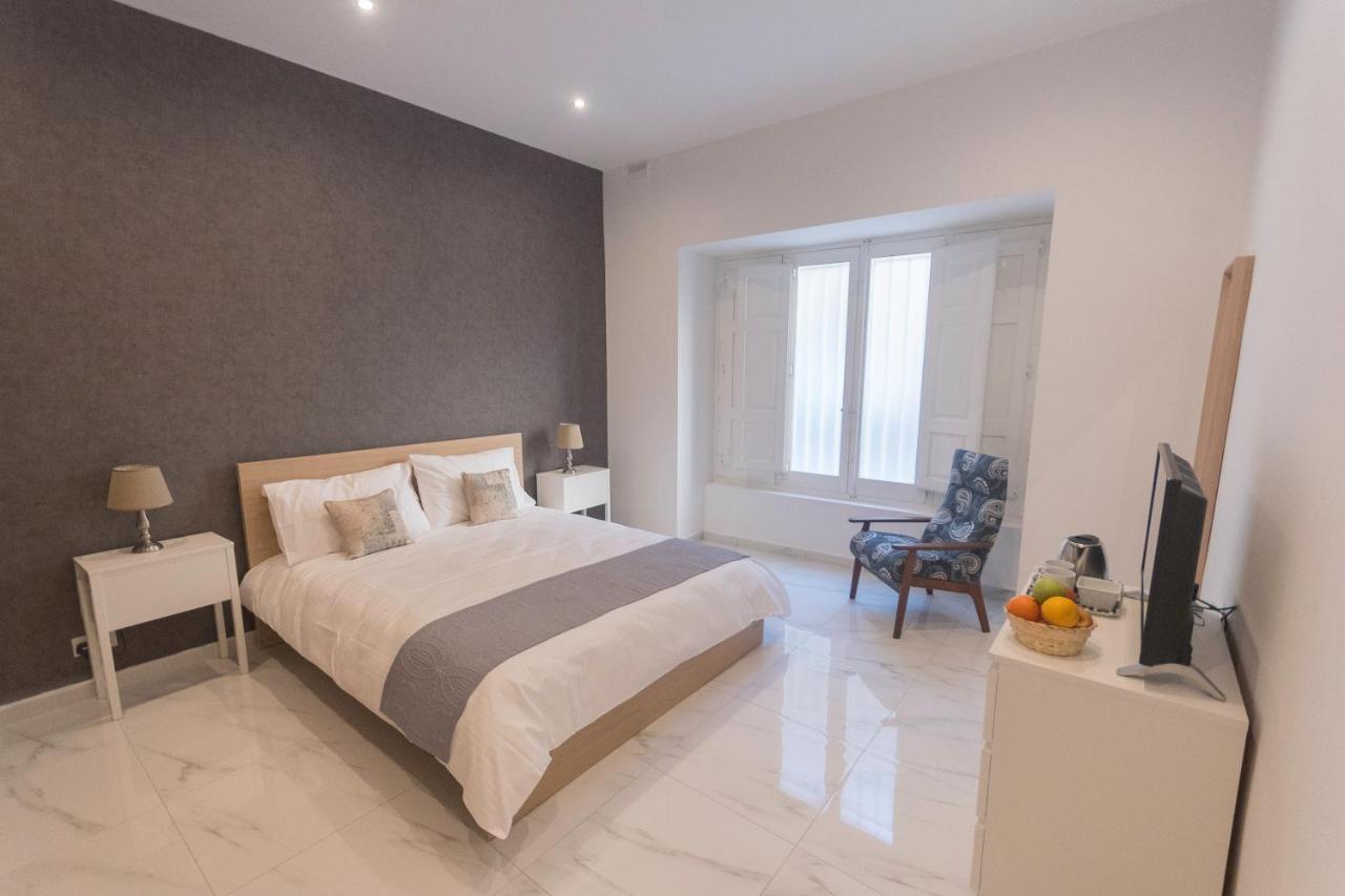 4 Bedroom Apartment Near Sliema Seafront Dış mekan fotoğraf